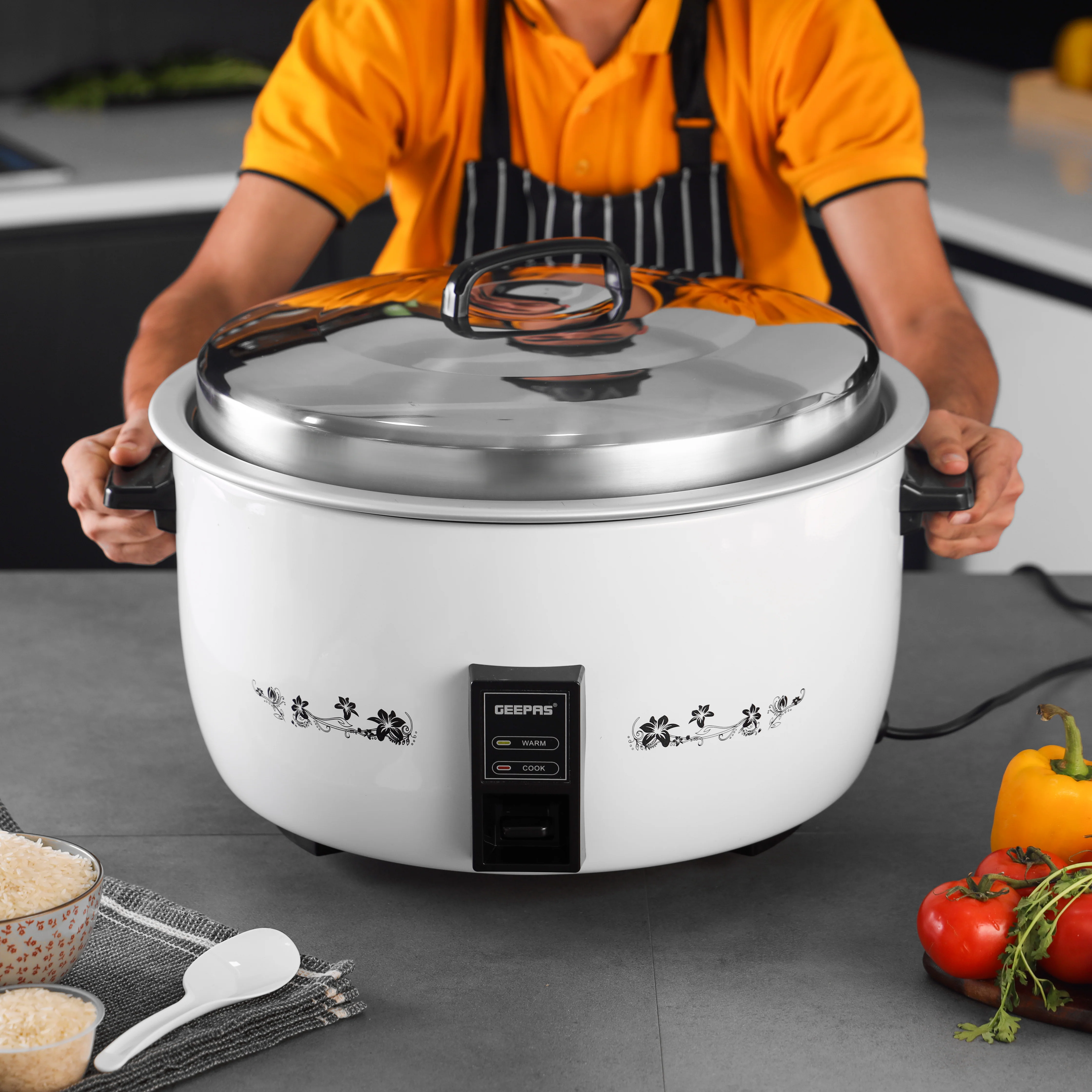Geepas Commercial Rice Cooker GRC4323 | 10L Capacity | 2800W Power | Cook & Keep Warm Function | Durable Aluminium Inner Pot | Stainless Steel Lid | 2 Years Warranty - Image 5